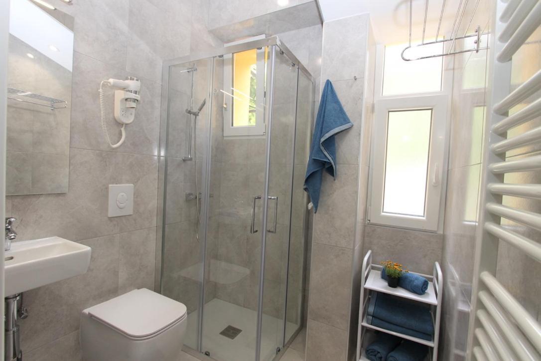 L Apartment Raša 외부 사진