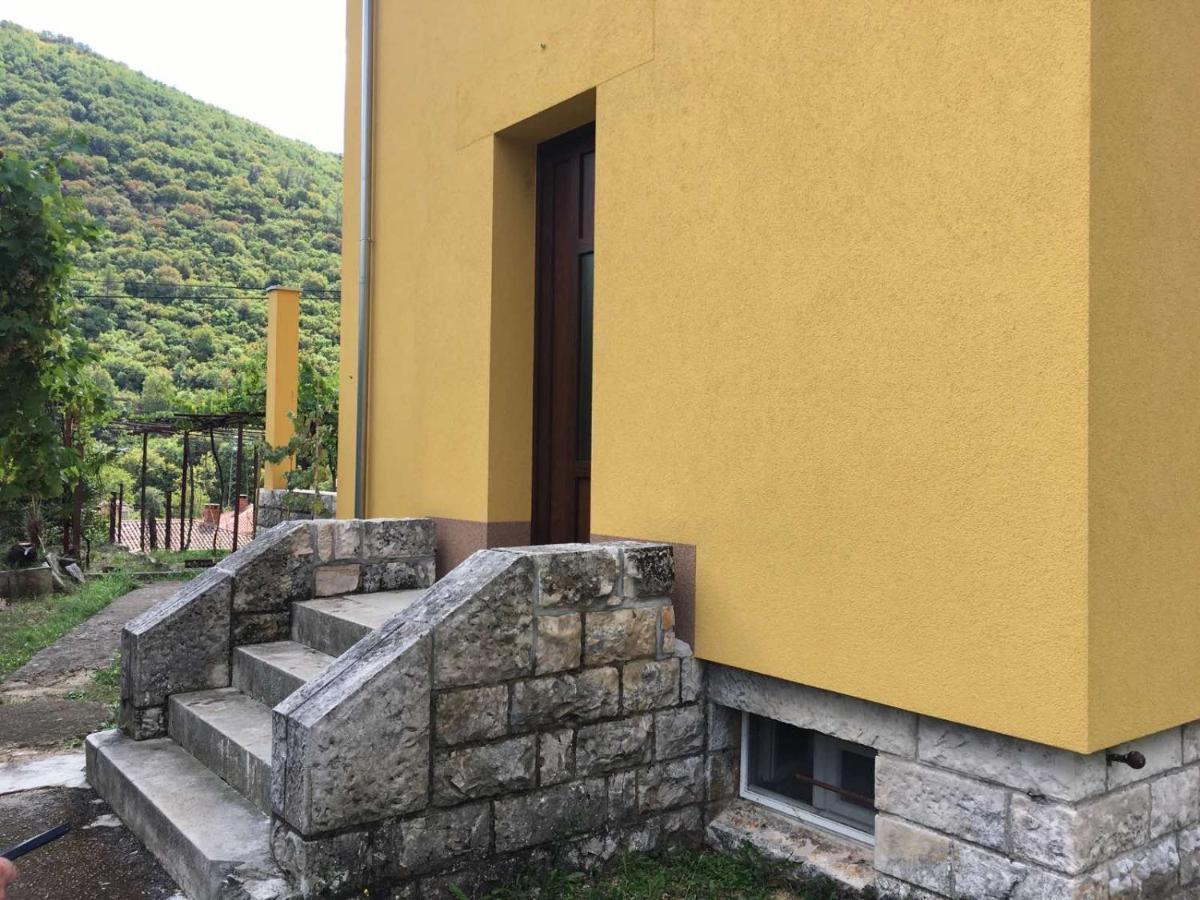 L Apartment Raša 외부 사진